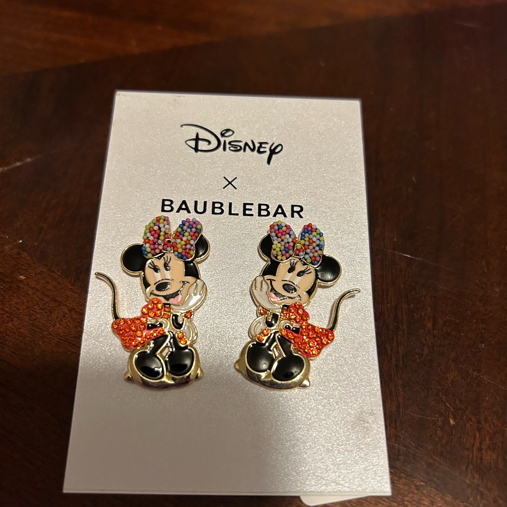 Baublebar Disney Minnie Mouse Stud Earrings Red Dress and Multicolor Beaded Bow